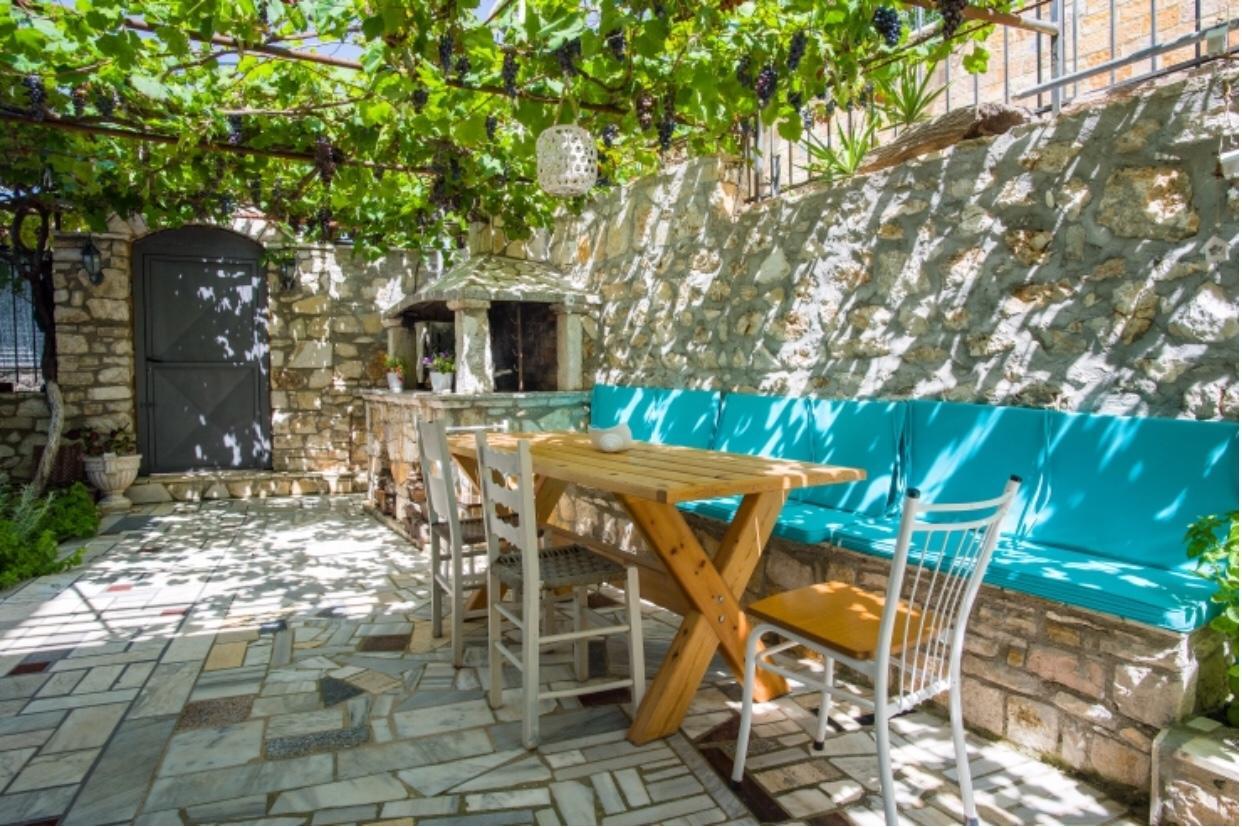 Margarita Guesthouse Himare Exterior photo