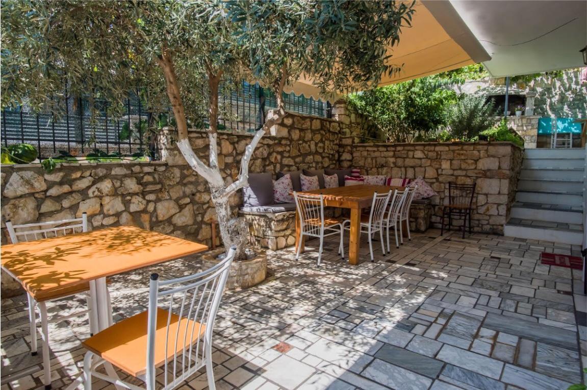 Margarita Guesthouse Himare Exterior photo